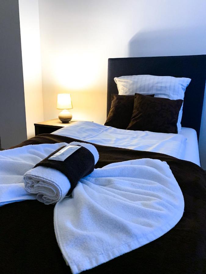 Aranykorona Apartmanhaz Μίσκολτς Εξωτερικό φωτογραφία