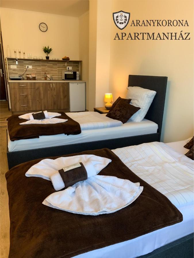 Aranykorona Apartmanhaz Μίσκολτς Εξωτερικό φωτογραφία