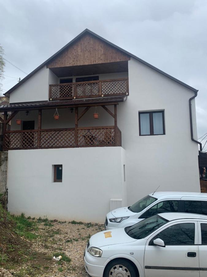 Aranykorona Apartmanhaz Μίσκολτς Εξωτερικό φωτογραφία