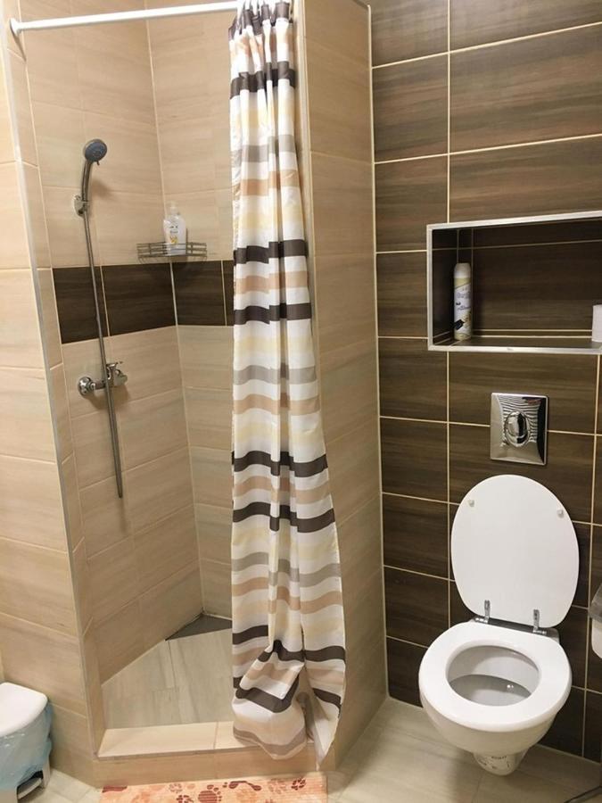 Aranykorona Apartmanhaz Μίσκολτς Εξωτερικό φωτογραφία