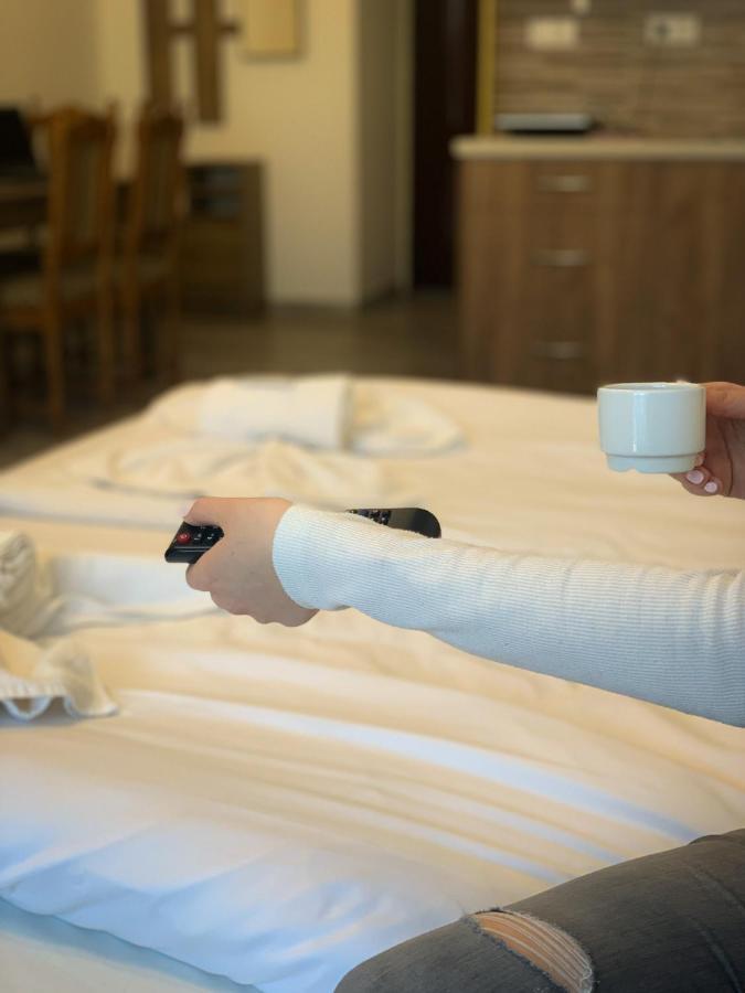 Aranykorona Apartmanhaz Μίσκολτς Εξωτερικό φωτογραφία