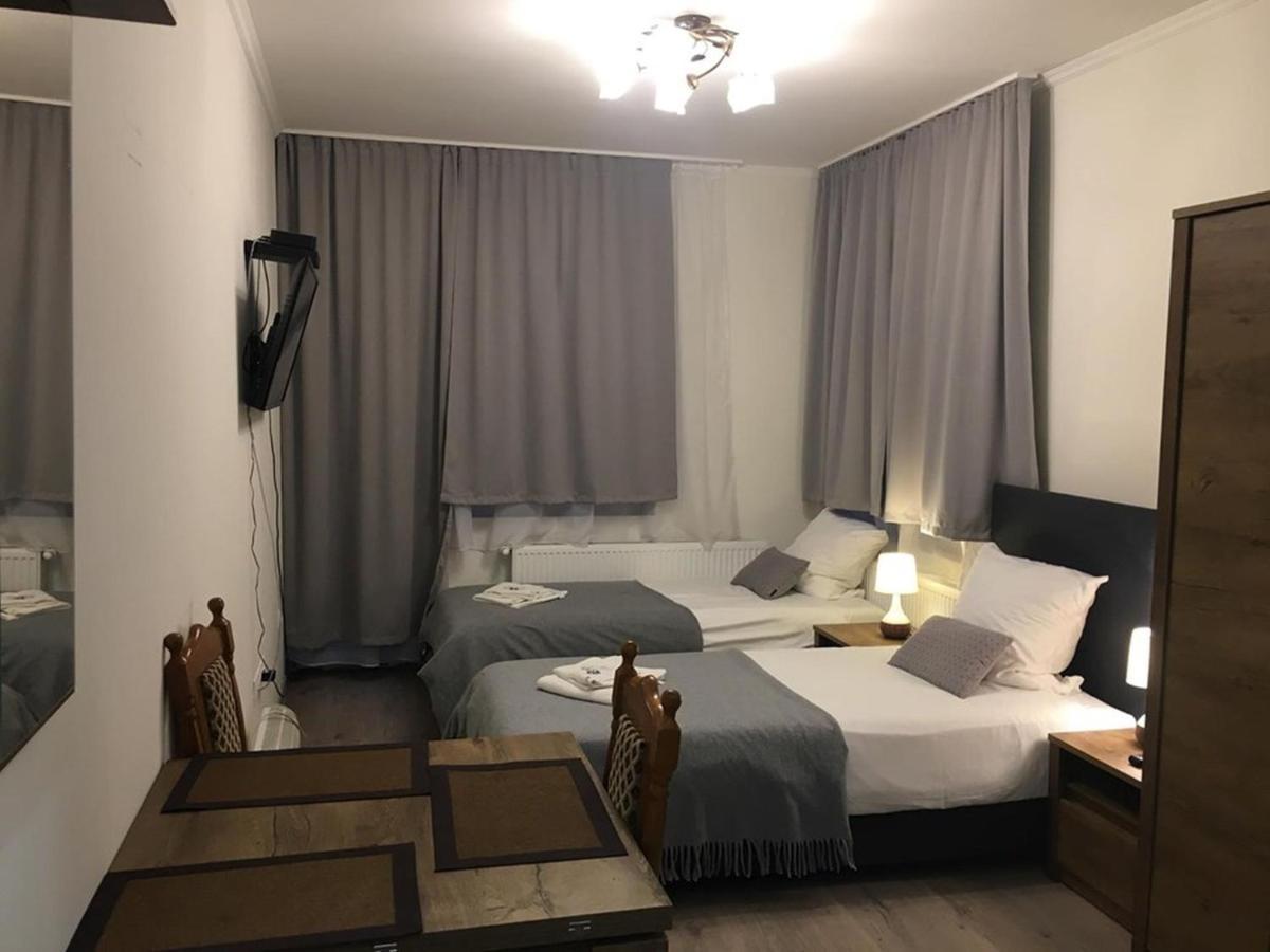 Aranykorona Apartmanhaz Μίσκολτς Εξωτερικό φωτογραφία
